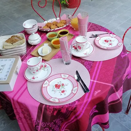 Bed & Breakfast No2 La Place Tourbes