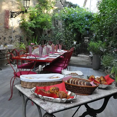 No2 La Place Bed & Breakfast Tourbes